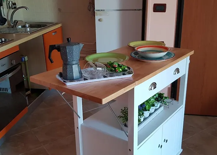 Appartement 2 Bedroomed - Sleeps 5 *