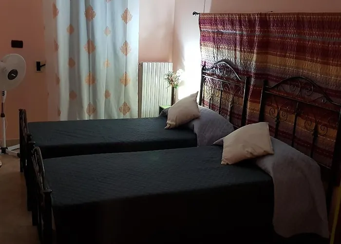 Appartement 2 Bedroomed - Sleeps 5 *