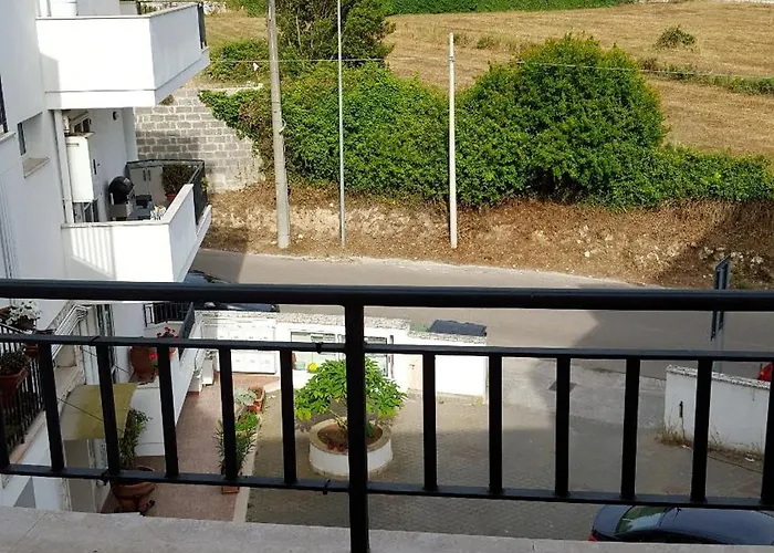 Appartement 2 Bedroomed - Sleeps 5 Otranto