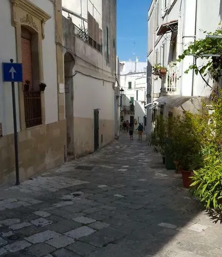 Appartement 2 Bedroomed - Sleeps 5 Otranto