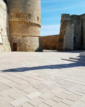 Appartamento 2 Bedroomed - Sleeps 5 Otranto