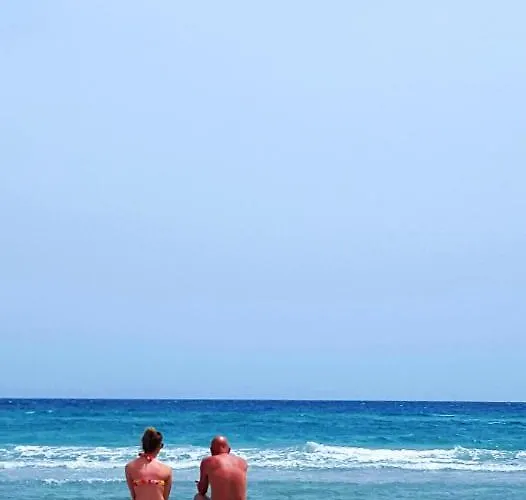 2 Bedroomed - Sleeps 5 Otranto