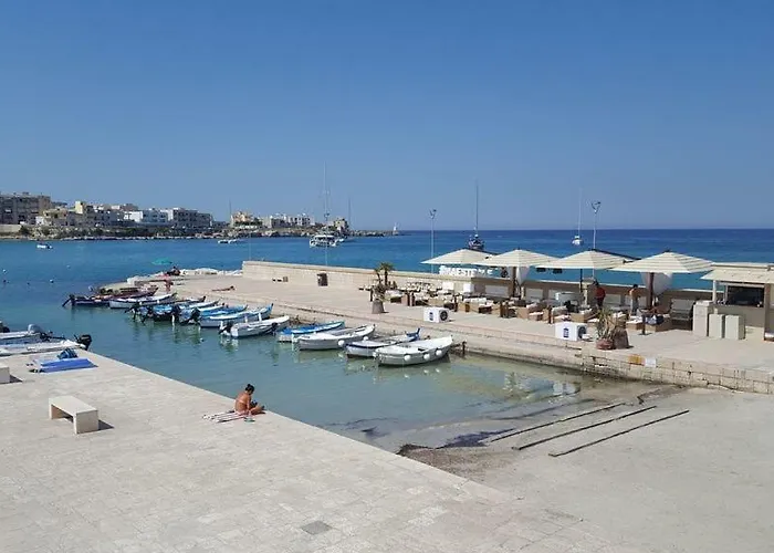 2 Bedroomed - Sleeps 5 Apartment Otranto
