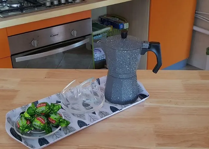 Apartment 2 Bedroomed - Sleeps 5